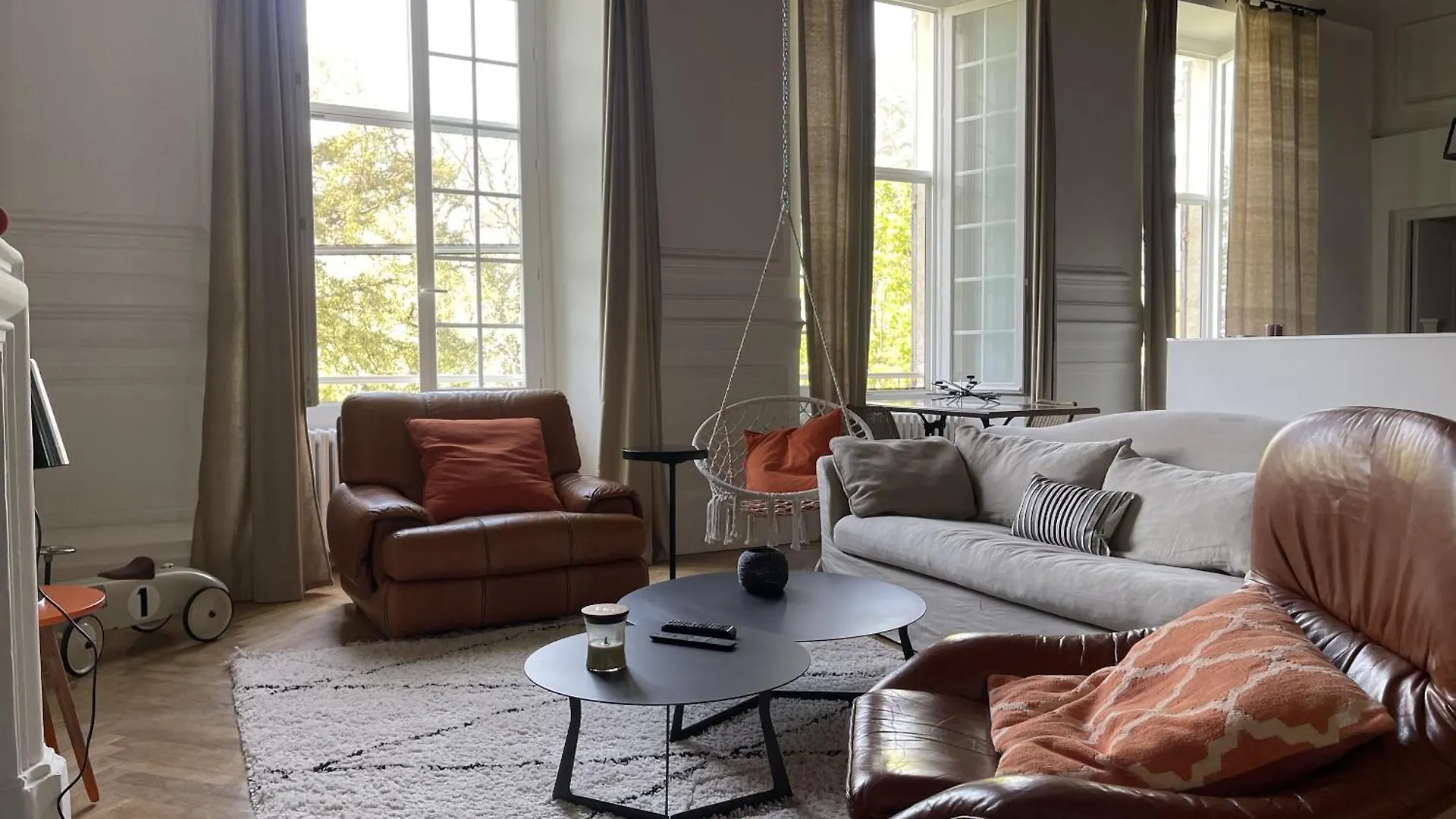 別荘 Appartement Au Coeur Du Chateau La Bégude-de-Mazenc